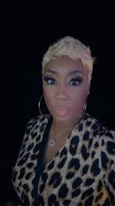 Leandra Green's Instagram, Twitter & Facebook