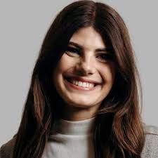 Lindsey Zappia's Instagram, Twitter & Facebook