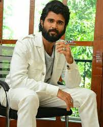 Pin By Gowri On Rowdy Vijay Actor Telugu Hero Vijay Devarakonda