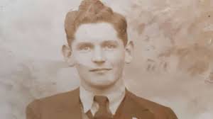 96-Year-Old Grandpa Returns to Hometown in Ireland One Last Time