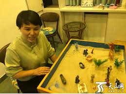 曾莉娅：15年温情服务化心结-天山网- 新疆新闻门户