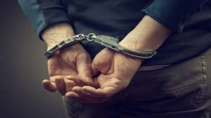 بازداشت پزشک قلابی + فیلم