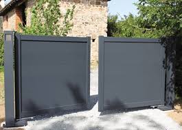 Portaleco Portail Coulissant Sans Seuil Beton Ni Pilier Puertas De Garage Imagenes De Puertas Fachadas De Casas Modernas