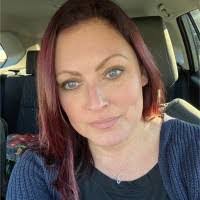 Christie Goss's Instagram, Twitter & Facebook