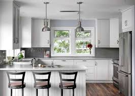 While gray is most often used in contemporary and modern kitchen designs it can also be used in traditional kitchens with beautiful results. 20 Remarkable White And Gray Kitchen Designs Home Design Lover