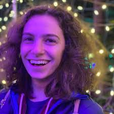 Genevieve Duran's Instagram, Twitter & Facebook