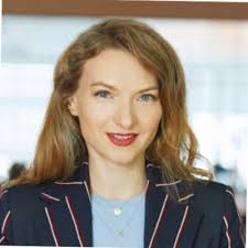 Moomoo isn't just about investing platform — it's about creating a  community where like-minded investors can learn and grow together. Over  time, we want to build an ecosystem across SEA where sharing… |