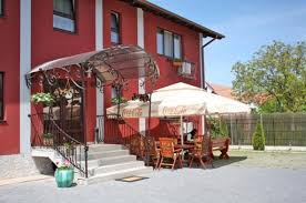 49a, cartierul ampoi iii, cod postal 510178 alba iulia. 20 De Pensiuni Si Hoteluri Frumoase Din Alba Iulia Viziteaza Alba Iulia