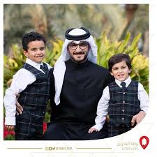 سمو الشيخ عيسى بن سلمان وابنيه الشيخ حمد والشيخ عبد الله الله يحفظهم جميعا البحرين الكويت السعودية الإمارات دبي عمان فعاليات البحرين السياحة في
