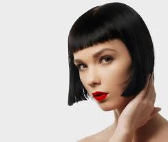 Short celebrity hairstyles serve as benchmarks showing us what's in fashion. Celebrities Are Obsessed With Curtain Fringe This Season Fashionisers C