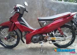 Modifikasi vario 125 new, modifikasi vario 125, modifikasi vario 150, modifikasi vitara, modifikasi gardan mobil untuk mesin bor sumur, modifikasi veloz kumpulan foto modifikasi vega r new standar dan simple via www.vegafans.com. Yamaha Vega R 2008 Merah Modif Motor Bekas Yamaha Vega R