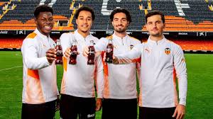 El Valencia CF y Coca-Cola renuevan su alianza hasta 2023