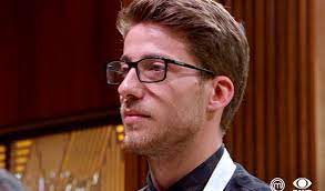 Não é de hoje que os melhores temperos do masterchef conseguem vazar na web. Participante Prepara Sobremesa Bizarra E E Eliminado Do Masterchef Tv Foco