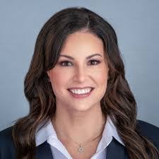 Tish Thompson's Instagram, Twitter & Facebook