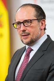 Schallenberg was born in 1969 in bern. Alexander Schallenberg Wikipedia