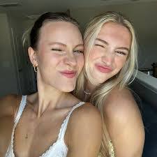 Mallory Warner's Instagram, Twitter & Facebook