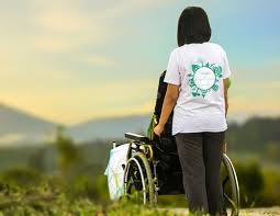 Maybe you would like to learn more about one of these? Rollstuhl Schieben Leicht Gemacht Tipps Und Tricks