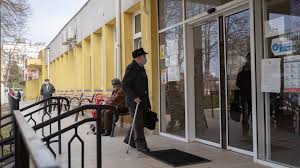 Mama acestuia a murit de covid. Trei Focare Consecutive De Coronavirus La CÄƒminul De BÄƒtrani Din ConstanÅ£a Si 12 Decese Din Randul Varstnicilor Focuspress Ro