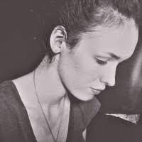 Etta Cook's Instagram, Twitter & Facebook