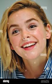 Kiernan Shipka bei der Pressekonferenz der Hollywood Foreign Press  Association zum Thema "Chillen von Sabrina" im Four Seasons Hotel am 9.  August 2018 in Beverly Hills, Kalifornien. (Foto von Yoram Kahana/Shooting  Star/Sipa
