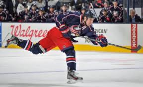 Olarak seçildi ve 2006'dan 2012'ye kadar onlar için oynadı. Who Is Brandon Dubinsky Dating Brandon Dubinsky Girlfriend Wife