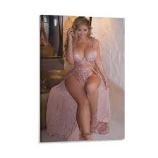 Amazon.com: likaub Anastasia Kvitko - Póster sexy de modelo famoso (25)  póster de obras de arte geniales, pintura de pared, impresiones en lienzo,  imagen colgante, decoración del hogar, pósteres de idea de :