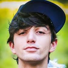 Listen to Dark Horse (Damn Wright Trap Remix) by heygusten in remixes  playlist online for free