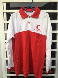 Contoh penggunaan bulan sabit dalam sebuah kalimat dan terjemahannya. Baju Bulan Sabit Merah Koko Women S Fashion Clothes Tops On Carousell