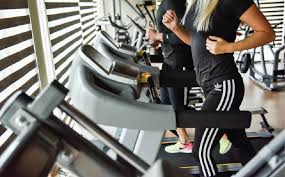 Va asteptam in sala noastra unde veti gasi aparatura profesionala de ultima generatie, instructori care se. Ziua De Cluj SÄƒlile De Fitness Se Inchid In LocalitÄƒÈ›ile Cu Mai Mult De 4 Cazuri La Mie Clujul E La Un Pas De 7 La Mie