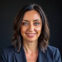 Alice McKenzie Email & Phone Number