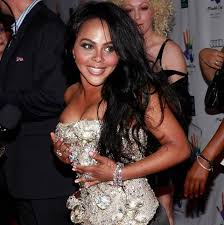 The barbz — the nickname given to nicki minaj's army of online fans — are a force of nature. Lil Kim Wants To Face Off Against Nicki Minaj In A Verzuz Battle