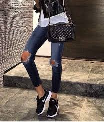 Spor Ayakkabi Kombinleri Bayan Spor Ayakkabi Modelleri Nike Kiyafetler Sportif Kiyafetler Sporty Chic