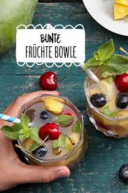 Fruchte Bowle Mit Kirschen Und Heidelbeeren Rezept Heidelbeeren Kirschen Bowle