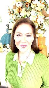 Carol Weyer's Instagram, Twitter & Facebook