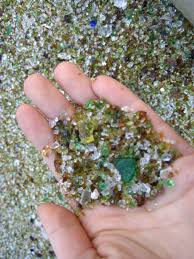 Suntem specializati in colectarea echipamentelor it de la companii si institutii responsabile social pentru reconditionare si reciclare. Bani Din Cioburi Oportunitati De Afaceri Cu Deseuri Din Sticla Reciclate