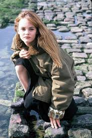 Model and singer who topped french charts in 1987 with joe le taxi, released when she was just 14 years old. Vanessa Paradis 1990 Blog Sur Vanessa Paradis