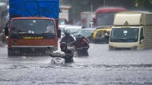 Mumbai Rains Flights And Trains Hit ...