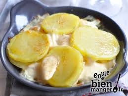 Recette Gratin De Pommes De Terre Boulangeres Au Chaussee Aux Moines Recette Gratin Pomme De Terre Pommes De Terre Boulangere Gratin De Pommes