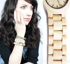 alisaburke: fashion friday- jord wood watch giveaway!
