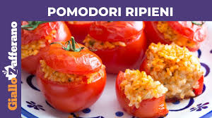I fiori di zucca sono un ottimo ingrediente dal sapore gustoso per realizzare tante ricette veloci. Pomodori Ripieni Di Riso Al Forno Youtube