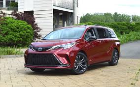How to drain the gas, drop the tank and repair a hole in a toyota siennas gas tank. 2021 Toyota Sienna Le Fwd 8 Passenger Specifications The Car Guide
