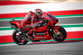 La pole strepitosa di vinales (1. Gzn2emc2jfysym