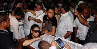 Del accidente del cantante y las etiquetas #martínelías y #fuerzamartín se situaron entre los. Diomedes No Ha Muerto Para Mi Keiner Martinez Mendoza Portalvallenato Net
