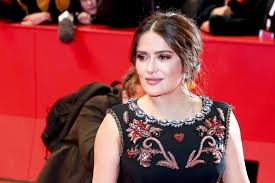 She began her career in mexico starring in the telenovela teresa and starred in the film el callejón de los milagros (miracle alley) for which she was nominated for an ariel award.in 1991, hayek moved to hollywood and. What Is Salma Hayek S Age And How Old Is Her Husband Francois Henri Pinault