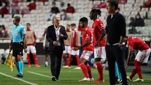 E também não percebi o porquê de tantos benfiquitas estarem contentes no final de mais um empate.! 4fou2mjnsyno5m