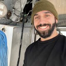 🎄Psst! We just started our July double Giveaway! 📚 This month, we're  giving away BOTH the 54-Volume Puritan Paperbacks AND the Martyn  Lloyd-Jones' 14-Vol Romans Set to one winner 🏆 You can