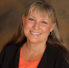 How to plant a zinnia patch in a small front yard with full sun?