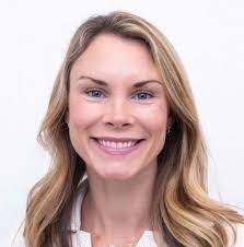 Tara Caroselli's Instagram, Twitter & Facebook