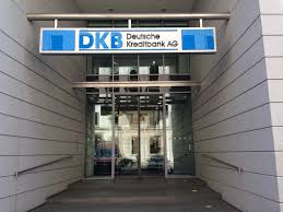 With 24/7 remote access to your bank account, you can check your financials on the go. Kostenloses Girokonto Mit Kreditkarte Der Dkb Dkb Cash Test 2021