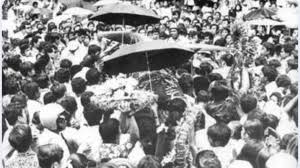 Beliau merupakan salah satu tokoh yang amat dikenali dalam bilang seni. P Ramlee Seniman Jenius Keturunan Indonesia Yang Terpinggirkan Kumparan Com